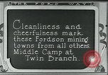 Standbild Ford Bergbaustadt Twin Zweig West Virginia United States USA, 1924, aus Sekunde 5 historischem Filmmaterial Videoclip 65675035240