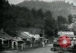 Standbild Ford Bergbaustadt Twin Zweig West Virginia United States USA, 1924, aus Sekunde 61 historischem Filmmaterial Videoclip 65675035240