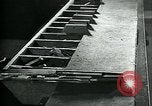 Immagine di Ford auto United States USA, 1932, secondo 27 filmato di repertorio 65675035242