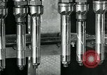 Immagine di Ford auto United States USA, 1932, secondo 38 filmato di repertorio 65675035242