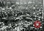 Standbild Marschall Joseph Joffre besuche Amerika während Ersten Weltkrieg New York City USA, 1917, aus Sekunde 16 historischem Filmmaterial Videoclip 65675035251