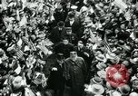 Standbild Marschall Joseph Joffre besuche Amerika während Ersten Weltkrieg New York City USA, 1917, aus Sekunde 30 historischem Filmmaterial Videoclip 65675035251