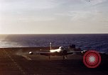 Standbild USS Midway CVB 41 Atlantik, 1951, aus Sekunde 58 historischem Filmmaterial Videoclip 65675035266