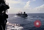 Image USS Midway Vietnam, 1965, de la seconde 15 séquences d'archives historiques vidéo 65675035285