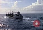 Image USS Midway Vietnam, 1965, de la seconde 30 séquences d'archives historiques vidéo 65675035285
