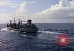 Image USS Midway Vietnam, 1965, de la seconde 32 séquences d'archives historiques vidéo 65675035285