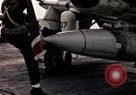 Image USS Midway Vietnam, 1965, de la seconde 8 séquences d'archives historiques vidéo 65675035287