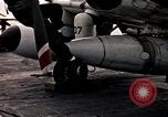 Image USS Midway Vietnam, 1965, de la seconde 9 séquences d'archives historiques vidéo 65675035287