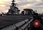 Image USS Midway Vietnam, 1965, de la seconde 20 séquences d'archives historiques vidéo 65675035287