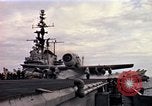 Image USS Midway Vietnam, 1965, de la seconde 24 séquences d'archives historiques vidéo 65675035287