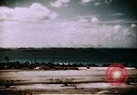Standbild Transport Eniwetok Atoll Marshall Inseln, 1944, aus Sekunde 52 historischem Filmmaterial Videoclip 65675035293
