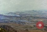 Standbild US Marines Saipan Nördliche Marianen, 1944, aus Sekunde 28 historischem Filmmaterial Videoclip 65675035306