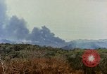 Standbild US Marines Saipan Nördliche Marianen, 1944, aus Sekunde 52 historischem Filmmaterial Videoclip 65675035306