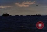Standbild Schiffe Saipan Nördliche Marianen, 1944, aus Sekunde 17 historischem Filmmaterial Videoclip 65675035312