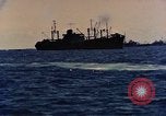 Standbild Schiffe Saipan Nördliche Marianen, 1944, aus Sekunde 33 historischem Filmmaterial Videoclip 65675035312