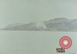Standbild Bombardierung auf Saipan Saipan Nördliche Marianen, 1944, aus Sekunde 29 historischem Filmmaterial Videoclip 65675035315