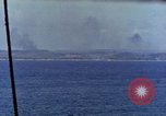 Standbild Bombardierung auf Saipan Saipan Nördliche Marianen, 1944, aus Sekunde 6 historischem Filmmaterial Videoclip 65675035316