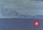 Standbild Bombardierung auf Saipan Saipan Nördliche Marianen, 1944, aus Sekunde 36 historischem Filmmaterial Videoclip 65675035316