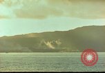 Standbild Bombardierung auf Saipan Saipan Nördliche Marianen, 1944, aus Sekunde 53 historischem Filmmaterial Videoclip 65675035316