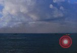 Standbild Bombardierung auf Saipan Saipan Nördliche Marianen, 1944, aus Sekunde 9 historischem Filmmaterial Videoclip 65675035317