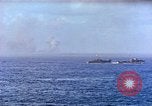 Standbild Bombardierung auf Saipan Saipan Nördliche Marianen, 1944, aus Sekunde 14 historischem Filmmaterial Videoclip 65675035317