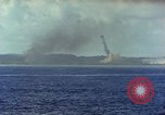 Standbild Bombardierung auf Saipan Saipan Nördliche Marianen, 1944, aus Sekunde 41 historischem Filmmaterial Videoclip 65675035317