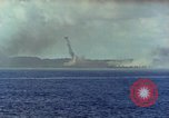 Standbild Bombardierung auf Saipan Saipan Nördliche Marianen, 1944, aus Sekunde 42 historischem Filmmaterial Videoclip 65675035317