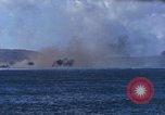 Standbild Bombardierung auf Saipan Saipan Nördliche Marianen, 1944, aus Sekunde 34 historischem Filmmaterial Videoclip 65675035319