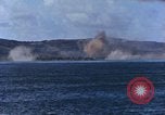 Standbild Bombardierung auf Saipan Saipan Nördliche Marianen, 1944, aus Sekunde 40 historischem Filmmaterial Videoclip 65675035319