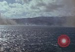 Standbild Bombardierung auf Schiffen Saipan Nördliche Marianen, 1944, aus Sekunde 41 historischem Filmmaterial Videoclip 65675035320