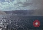 Standbild Bombardierung auf Schiffen Saipan Nördliche Marianen, 1944, aus Sekunde 43 historischem Filmmaterial Videoclip 65675035320