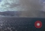 Standbild Bombardierung auf Schiffen Saipan Nördliche Marianen, 1944, aus Sekunde 49 historischem Filmmaterial Videoclip 65675035320
