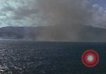 Standbild Bombardierung auf Schiffen Saipan Nördliche Marianen, 1944, aus Sekunde 51 historischem Filmmaterial Videoclip 65675035320
