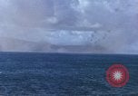 Standbild Bombardierung Saipan Saipan Nördliche Marianen, 1944, aus Sekunde 6 historischem Filmmaterial Videoclip 65675035321