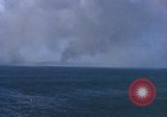 Standbild Bombardierung Saipan Saipan Nördliche Marianen, 1944, aus Sekunde 24 historischem Filmmaterial Videoclip 65675035321