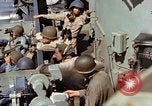 Standbild US Marines Saipan Nördliche Marianen, 1944, aus Sekunde 5 historischem Filmmaterial Videoclip 65675035323