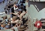 Standbild US Marines Saipan Nördliche Marianen, 1944, aus Sekunde 10 historischem Filmmaterial Videoclip 65675035323