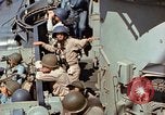 Standbild US Marines Saipan Nördliche Marianen, 1944, aus Sekunde 13 historischem Filmmaterial Videoclip 65675035323