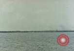 Standbild Bombardierung Saipan Nördliche Marianen, 1944, aus Sekunde 6 historischem Filmmaterial Videoclip 65675035326