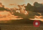 Standbild Bombardierung Saipan Nördliche Marianen, 1944, aus Sekunde 22 historischem Filmmaterial Videoclip 65675035326