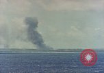 Standbild Bombardierung Saipan Nördliche Marianen, 1944, aus Sekunde 43 historischem Filmmaterial Videoclip 65675035326