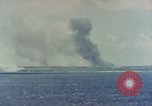 Standbild Bombardierung Saipan Nördliche Marianen, 1944, aus Sekunde 45 historischem Filmmaterial Videoclip 65675035326