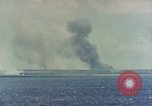 Standbild Bombardierung Saipan Nördliche Marianen, 1944, aus Sekunde 47 historischem Filmmaterial Videoclip 65675035326