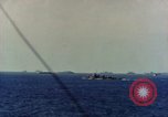 Standbild Bombardierung Saipan Nördliche Marianen, 1944, aus Sekunde 48 historischem Filmmaterial Videoclip 65675035326