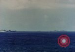 Standbild Bombardierung Saipan Nördliche Marianen, 1944, aus Sekunde 52 historischem Filmmaterial Videoclip 65675035326