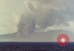 Standbild Rauch Saipan Nördliche Marianen, 1944, aus Sekunde 23 historischem Filmmaterial Videoclip 65675035332