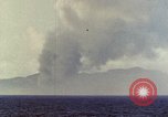 Standbild Rauch Saipan Nördliche Marianen, 1944, aus Sekunde 24 historischem Filmmaterial Videoclip 65675035332