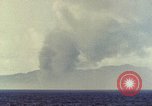 Standbild Rauch Saipan Nördliche Marianen, 1944, aus Sekunde 38 historischem Filmmaterial Videoclip 65675035332