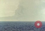 Standbild Rauch Saipan Nördliche Marianen, 1944, aus Sekunde 53 historischem Filmmaterial Videoclip 65675035332