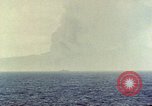 Standbild Rauch Saipan Nördliche Marianen, 1944, aus Sekunde 55 historischem Filmmaterial Videoclip 65675035332